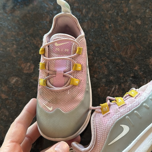 Nike Air Max Axis Kids Shoes - Picture 2 of 11